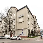 Rentplanet - Styczynskiego Apartamento