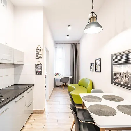 Rentplanet - Styczynskiego *