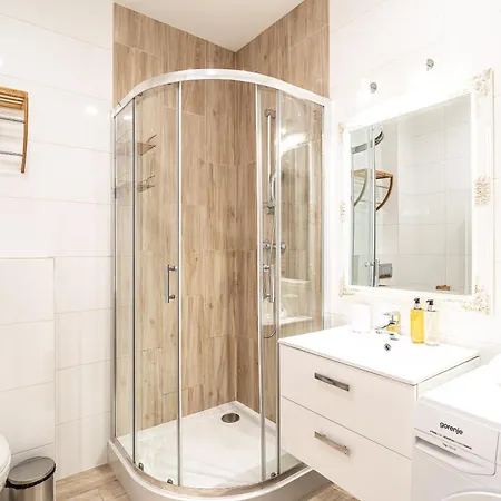 Rentplanet - Styczynskiego Apartment Katowice